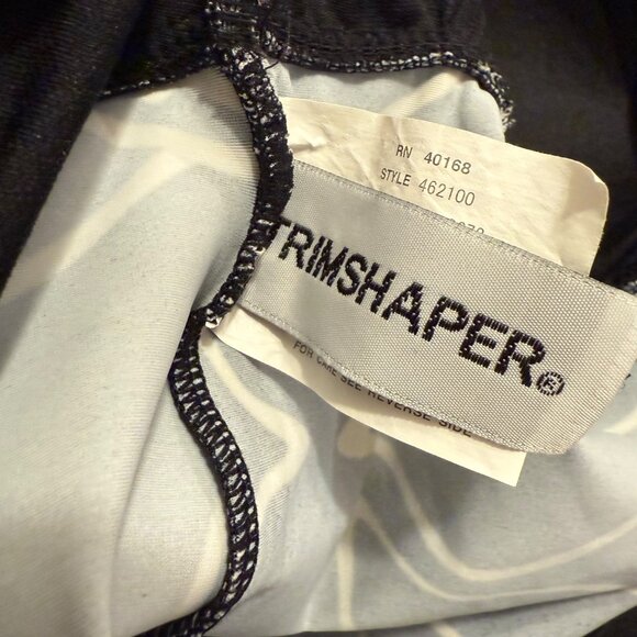 Trimshaper Womens Black and White Tankini Swim Top Adjustable Straps Sz 14 Swim - Picture 6 of 7